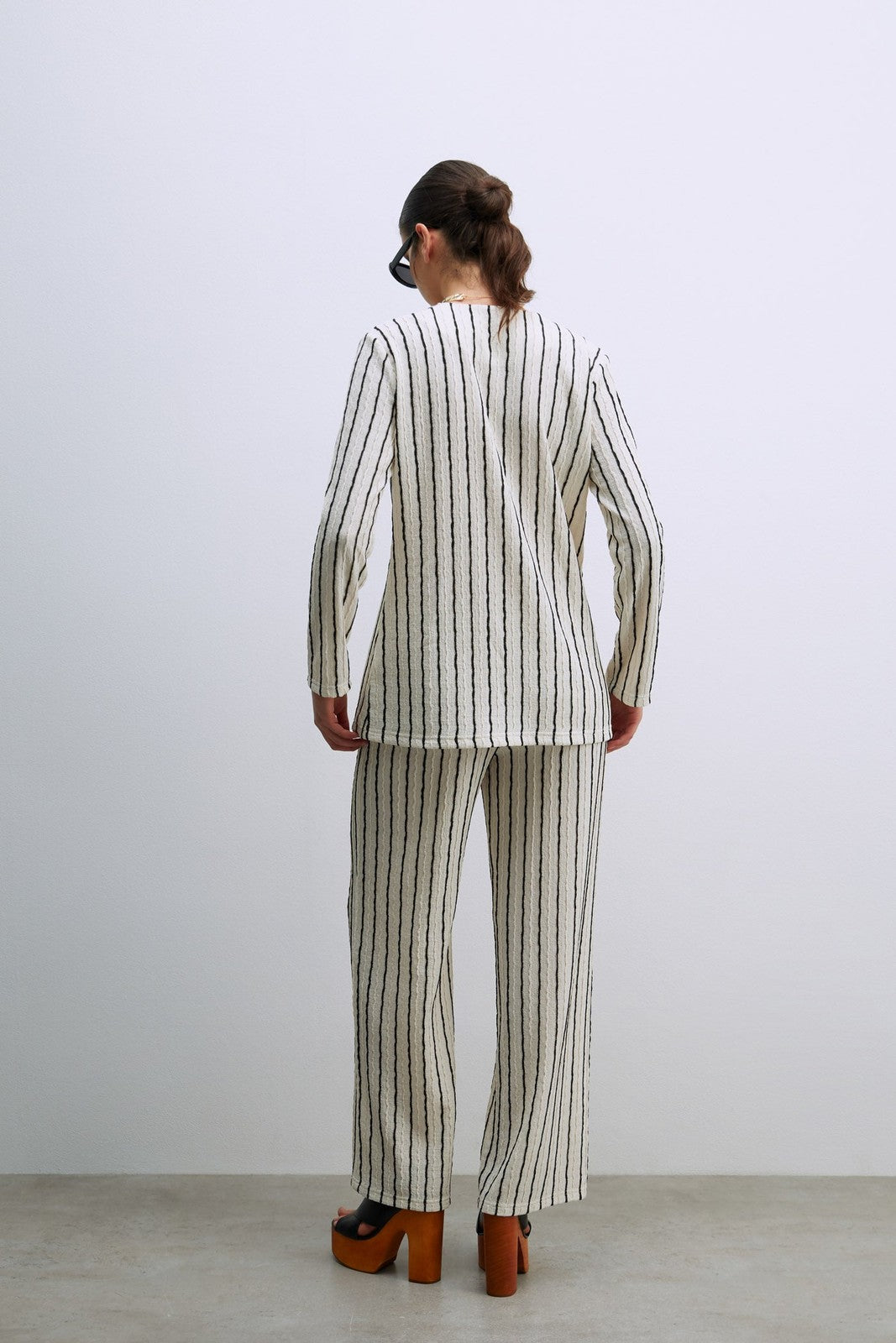 Sfera Structured blazer - Print Blanc 6 Shaws Department Stores