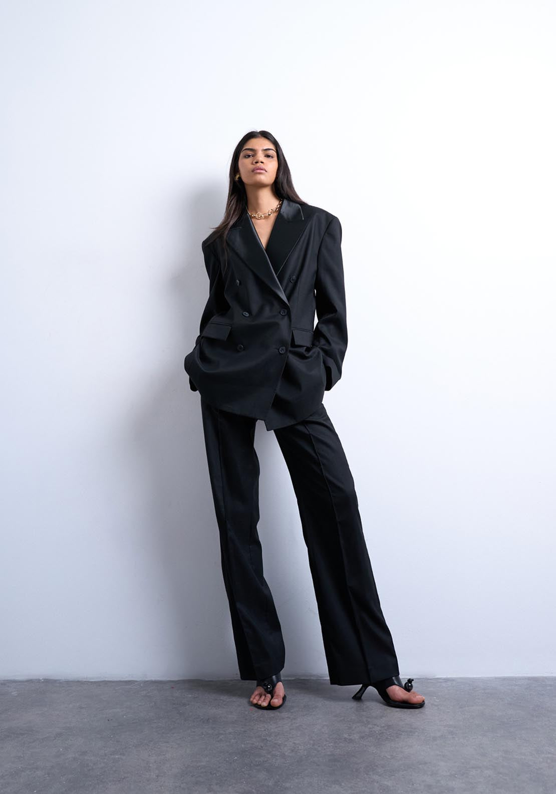 Topshop Lila Slim Straight Trouser - Black 5 Shaws Department Stores