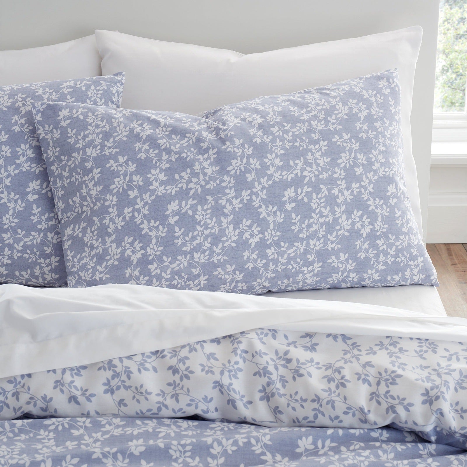 Bianca Shadow Leaves 200 Thread Count Cotton Duvet Cover Set 5 Shaws Department Stores