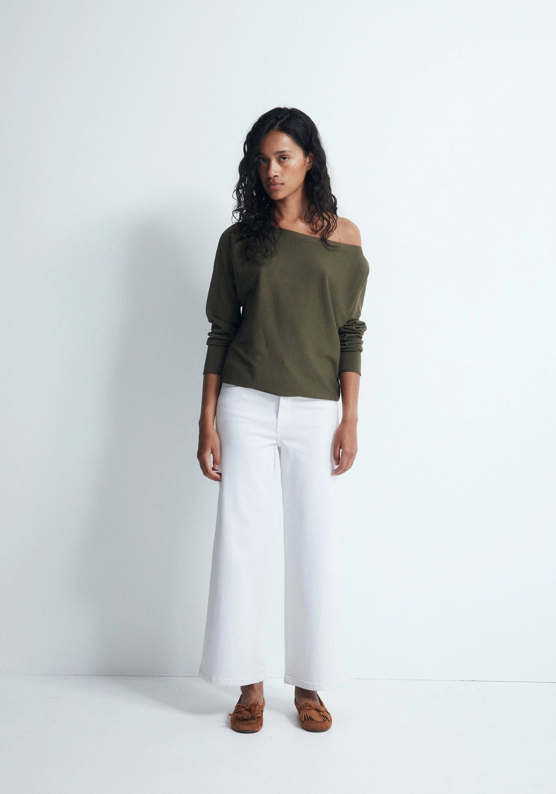 Asymmetric Neckline Sweater - Green