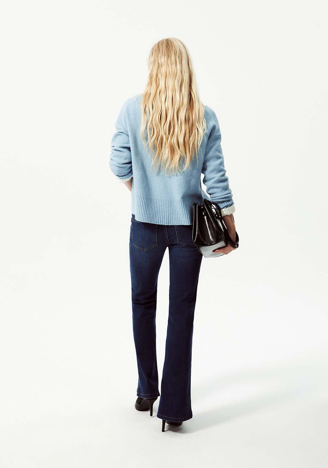 Round Neck Sweater - Blue