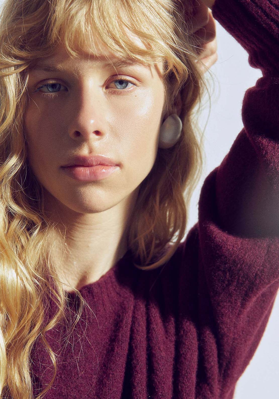 Round Neck Sweater - Red