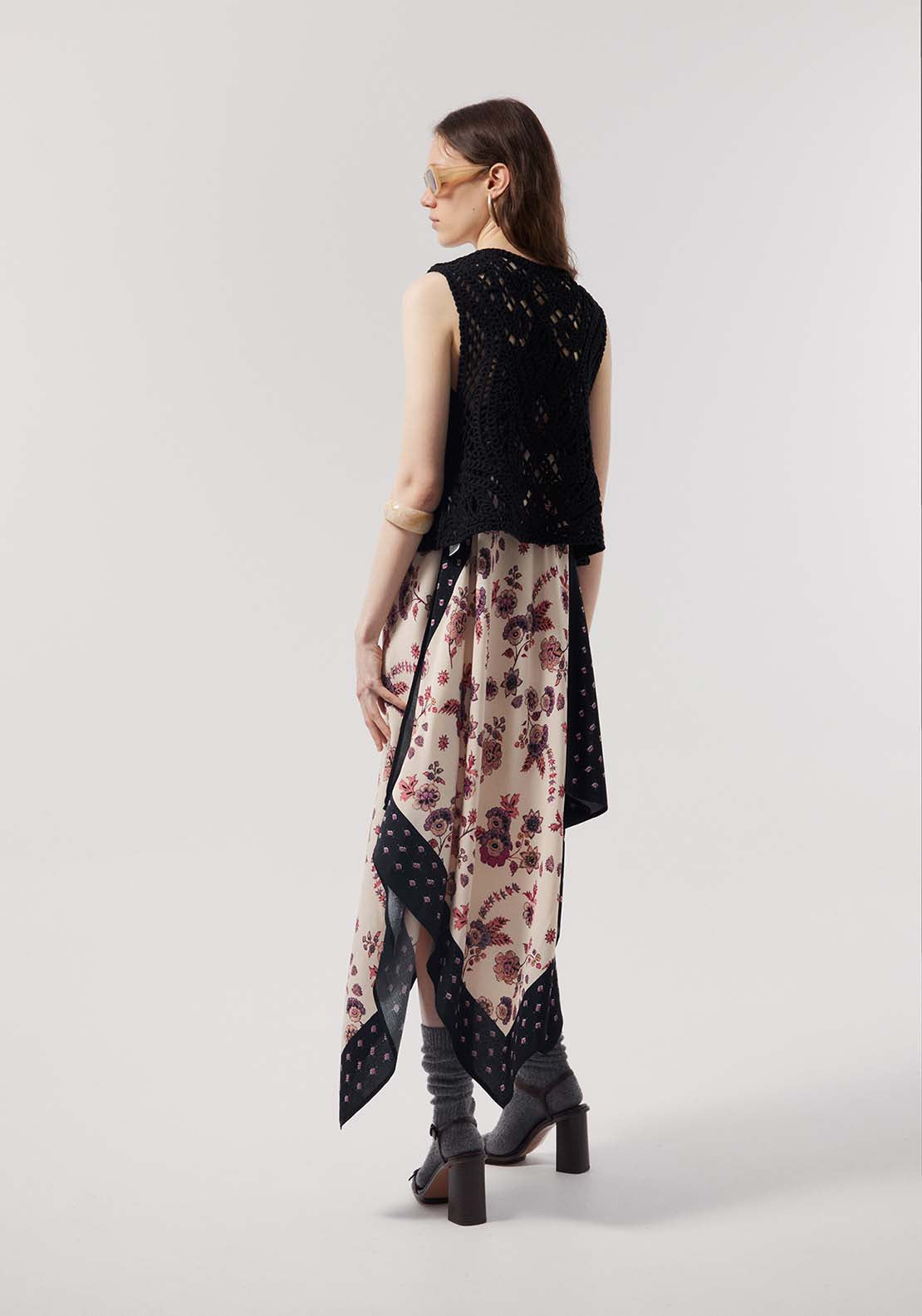 Stud Detail Crochet Vest - Black