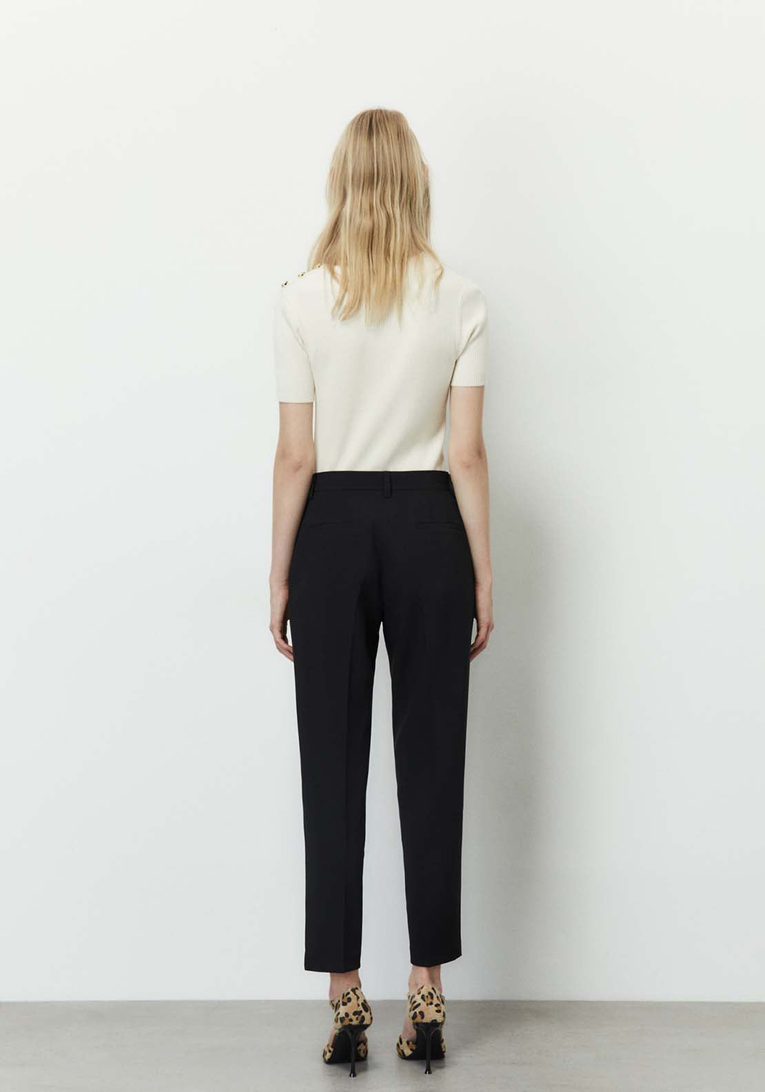 Sfera Ribbed Top With Button Detail - Cream 6 Shaws Department Stores