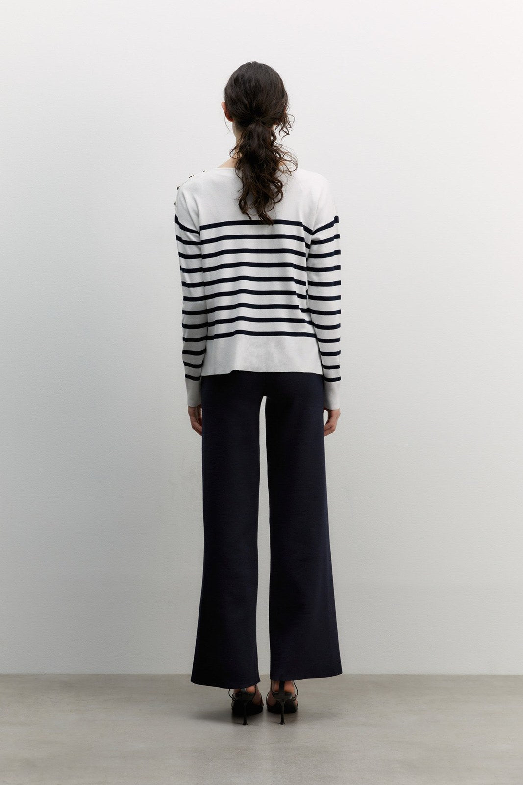 Sfera Knit sweater - White 4 Shaws Department Stores