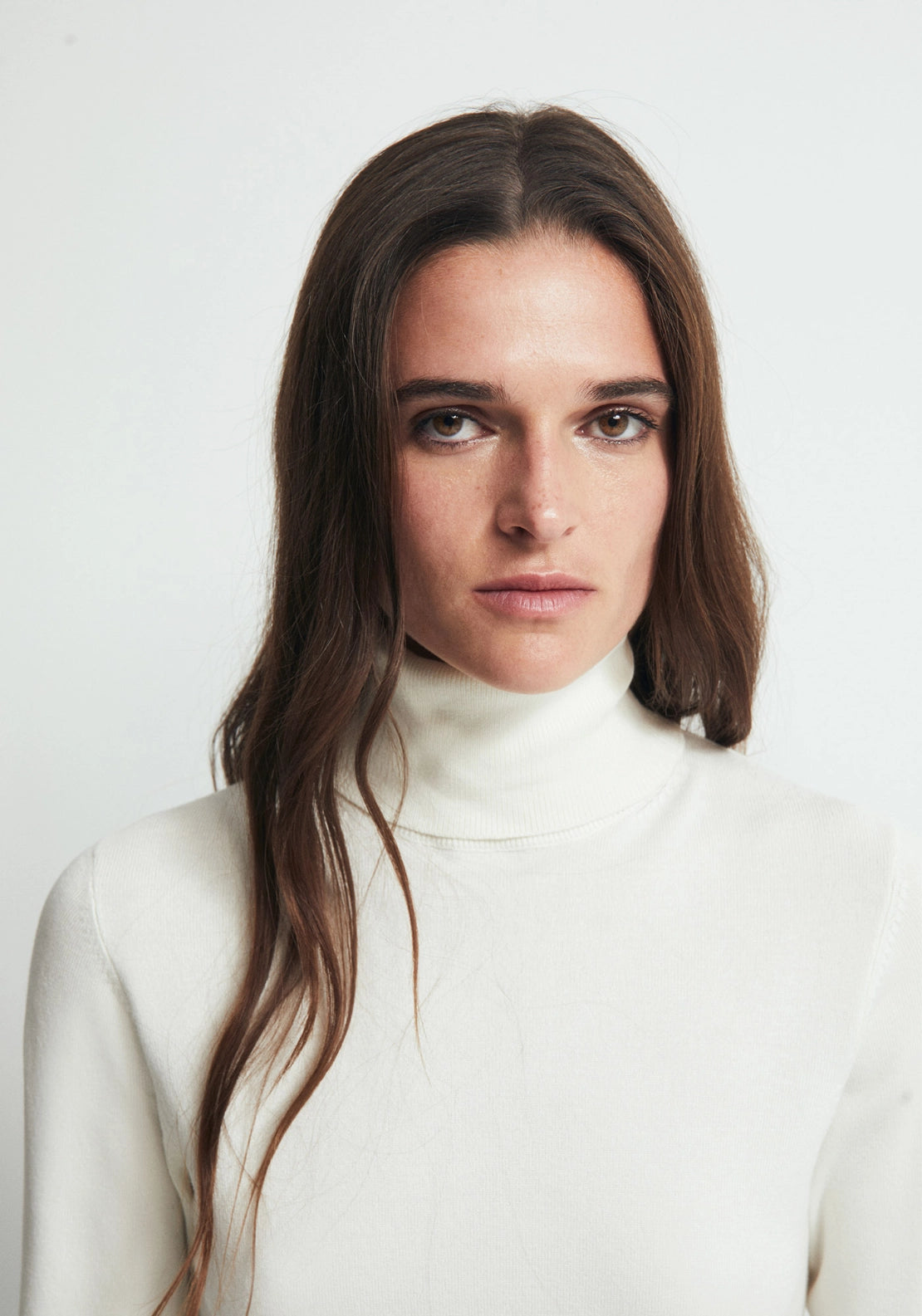 Long Sleeve Roll Neck Jumper - Off-white