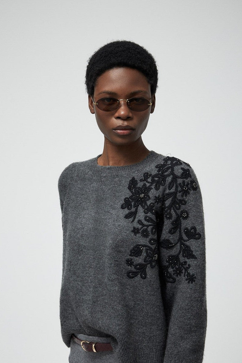 Contrast Embroidery Sweater - Grey