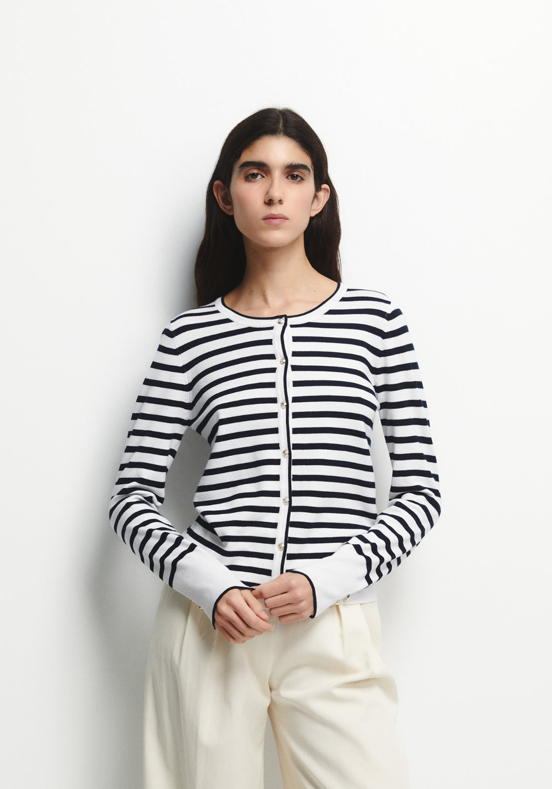 Stripe Print Knit Cardigan - White
