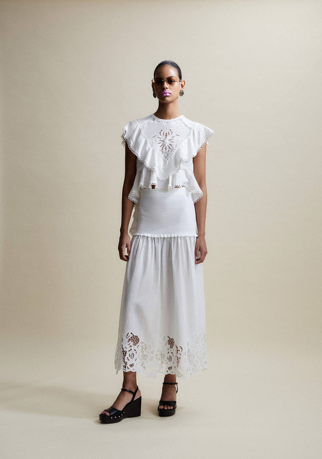 Long Skirt W Embroidery Detail - White