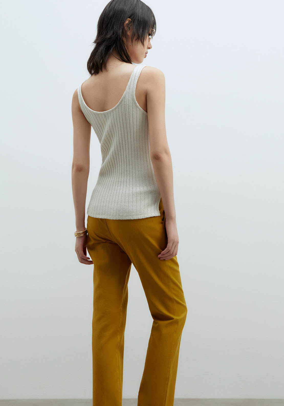 Sfera Loose-Fit Linen Trousers - Olive 5 Shaws Department Stores