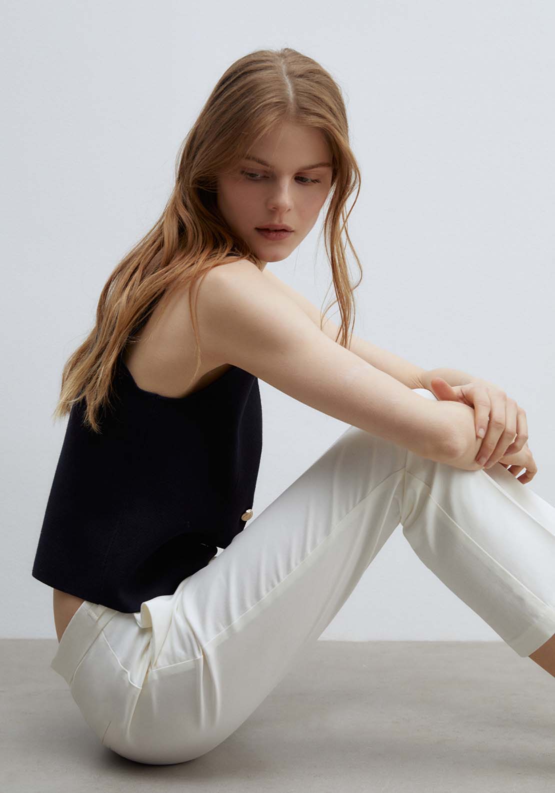 Sfera Capri trousers - White 5 Shaws Department Stores