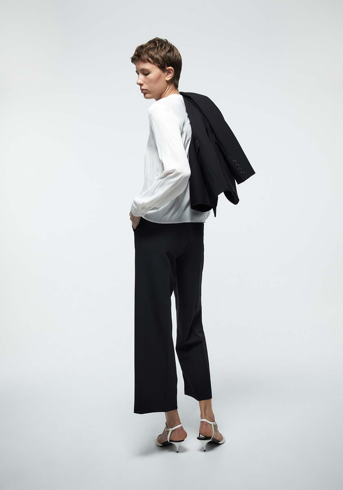Buckle Detail Plain Trousers - Black