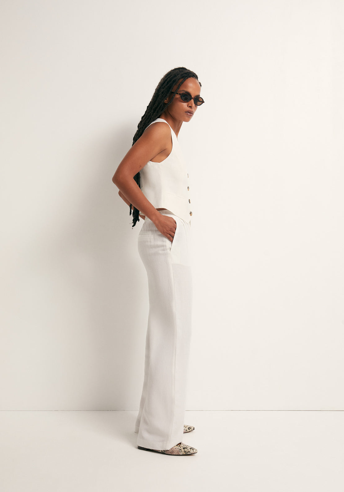 Pleated Formal Linen Trousers - White