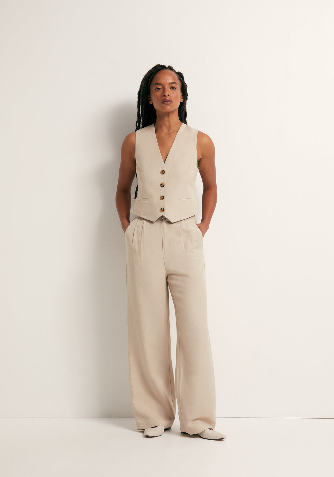 Pleated Formal Linen Trousers - Beige
