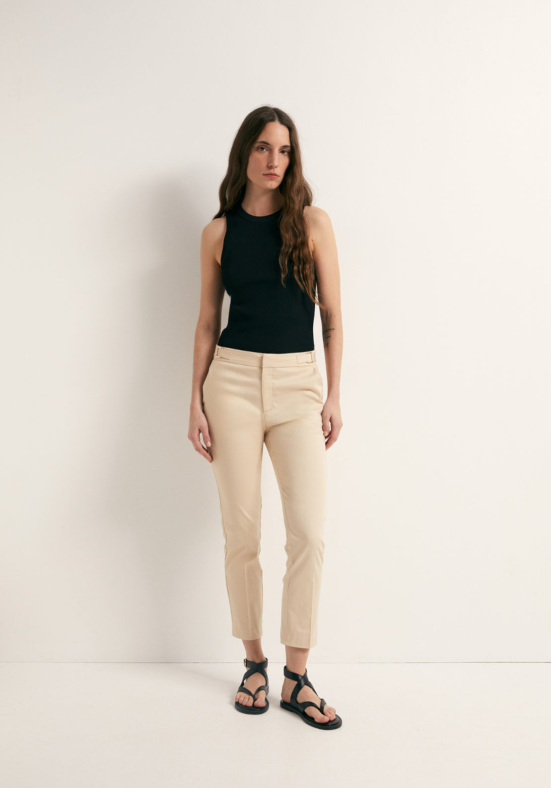 Buckle Detail Capri Trousers - Grey