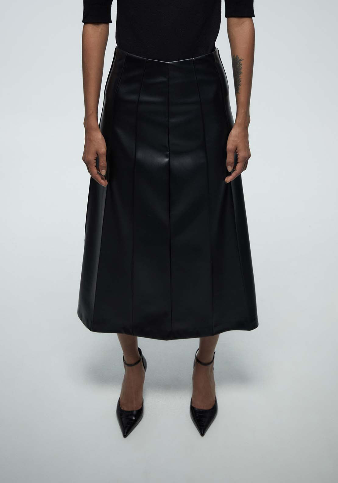 Seam Detail Skirt - Black