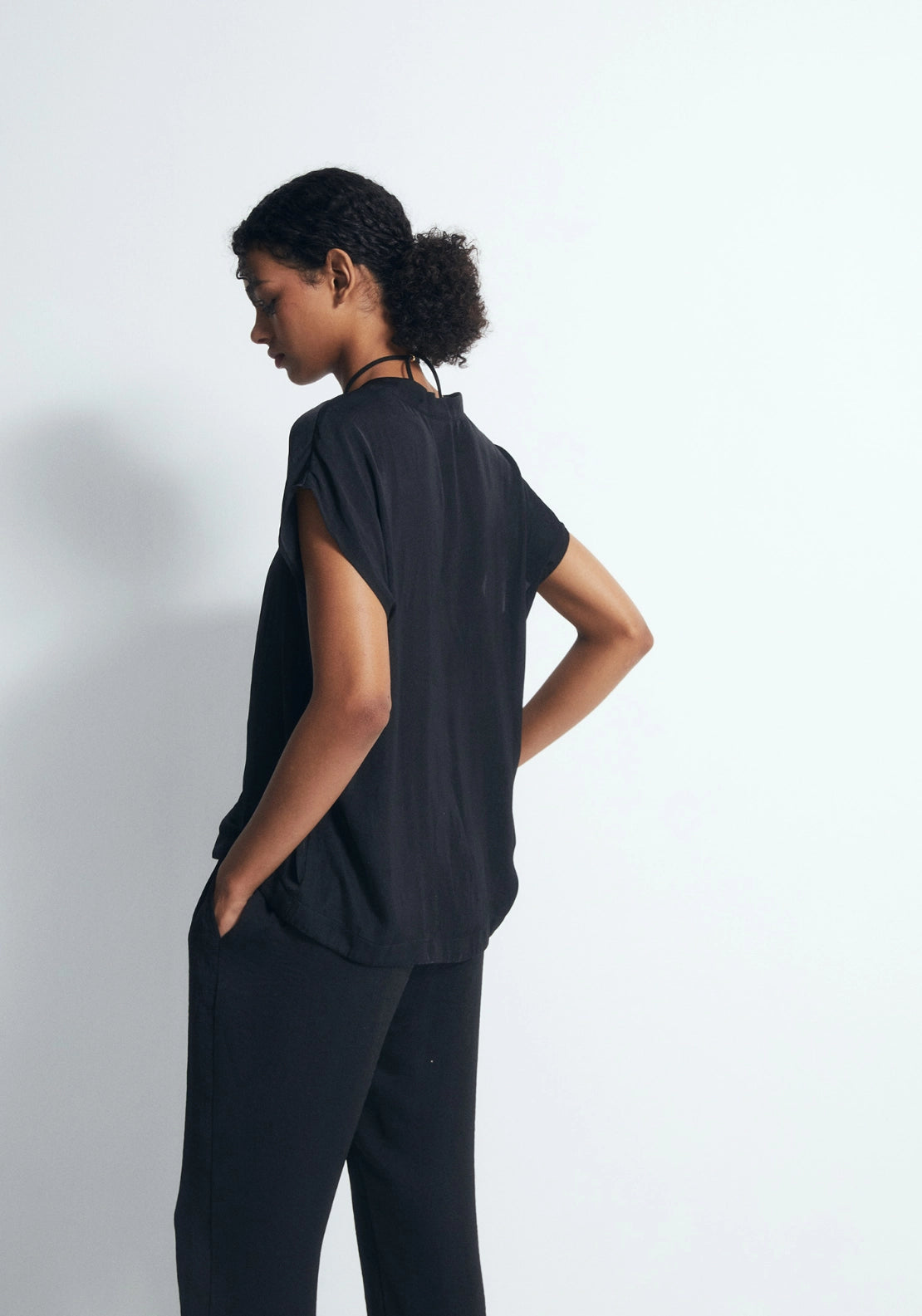 Loose-Fit V-Neck Top - Black