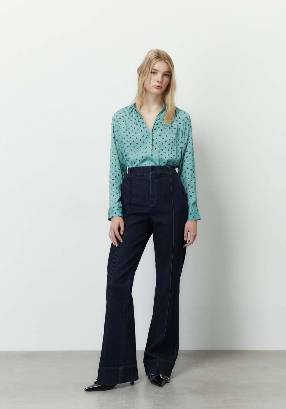 Sfera Printed loose-fit blouse - Light Green 2 Shaws Department Stores