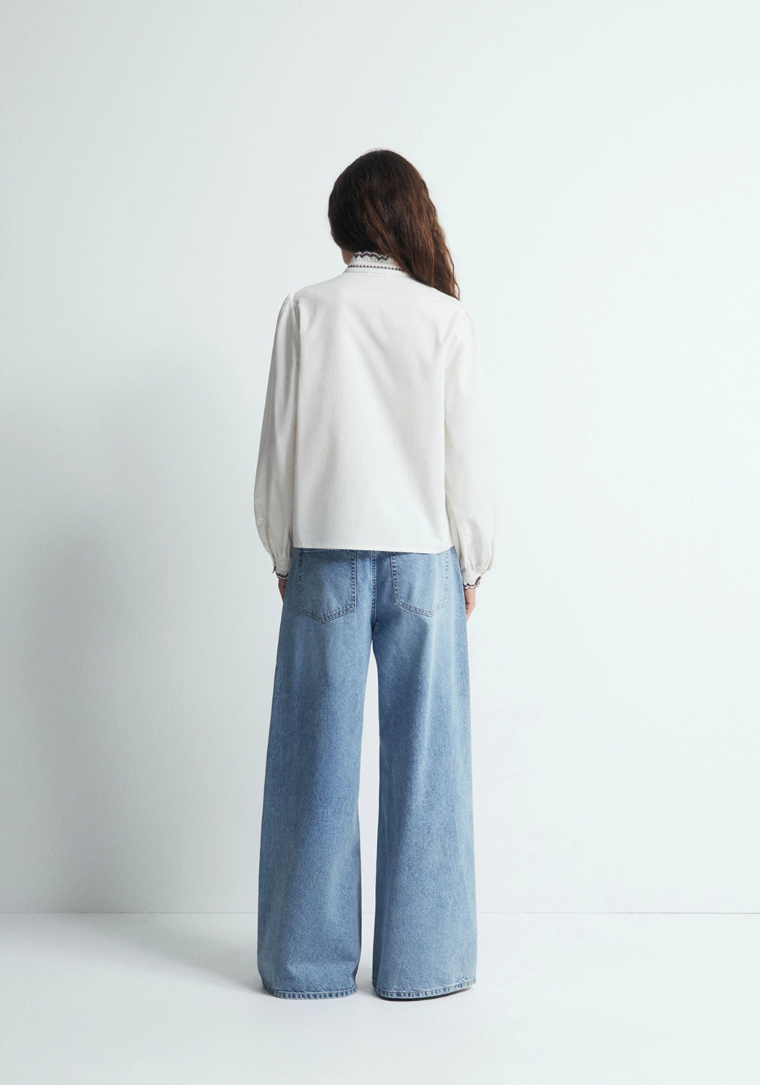 Corduroy Contrast Collar Shirt - Off-white