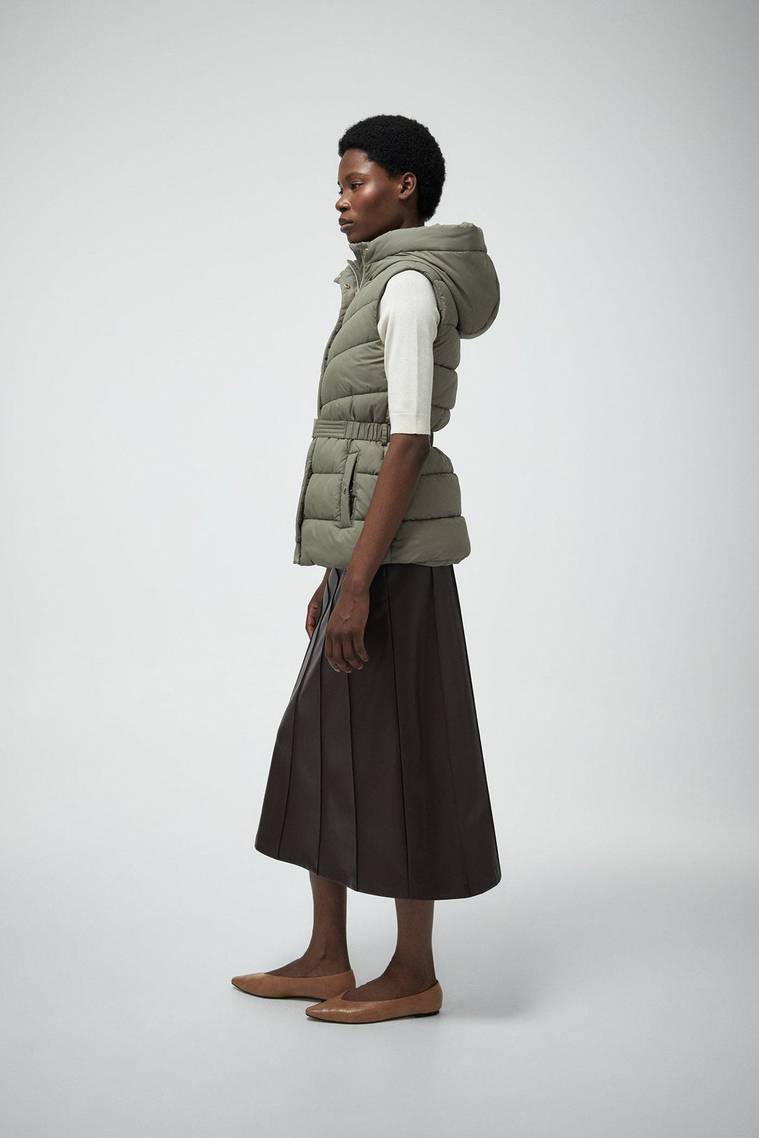 Short Hooded Gilet - Green