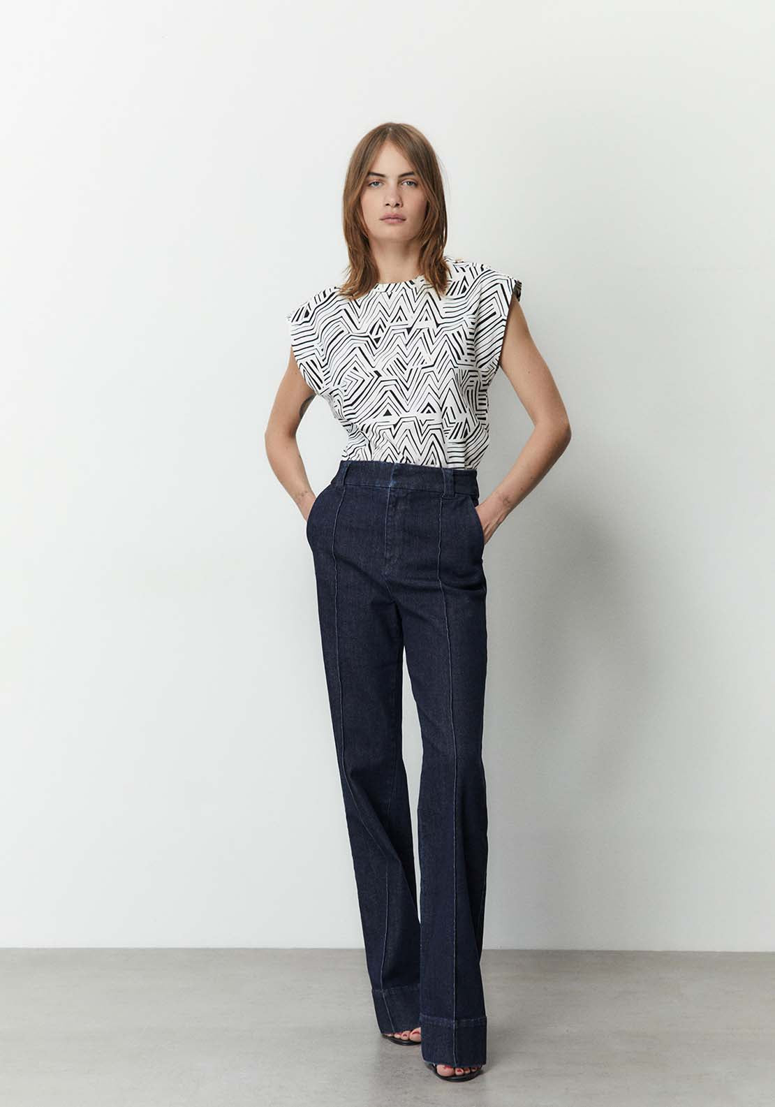 Sfera Basic Printed Top - White 3 Shaws Department Stores