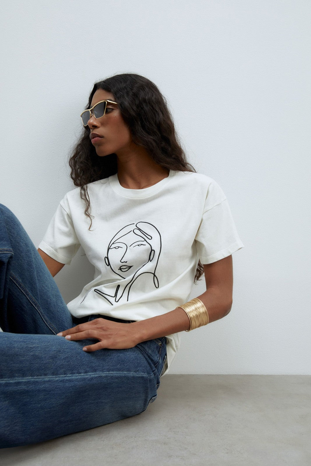 Sfera Embroidered silhouette T-shirt - Ecru 2 Shaws Department Stores