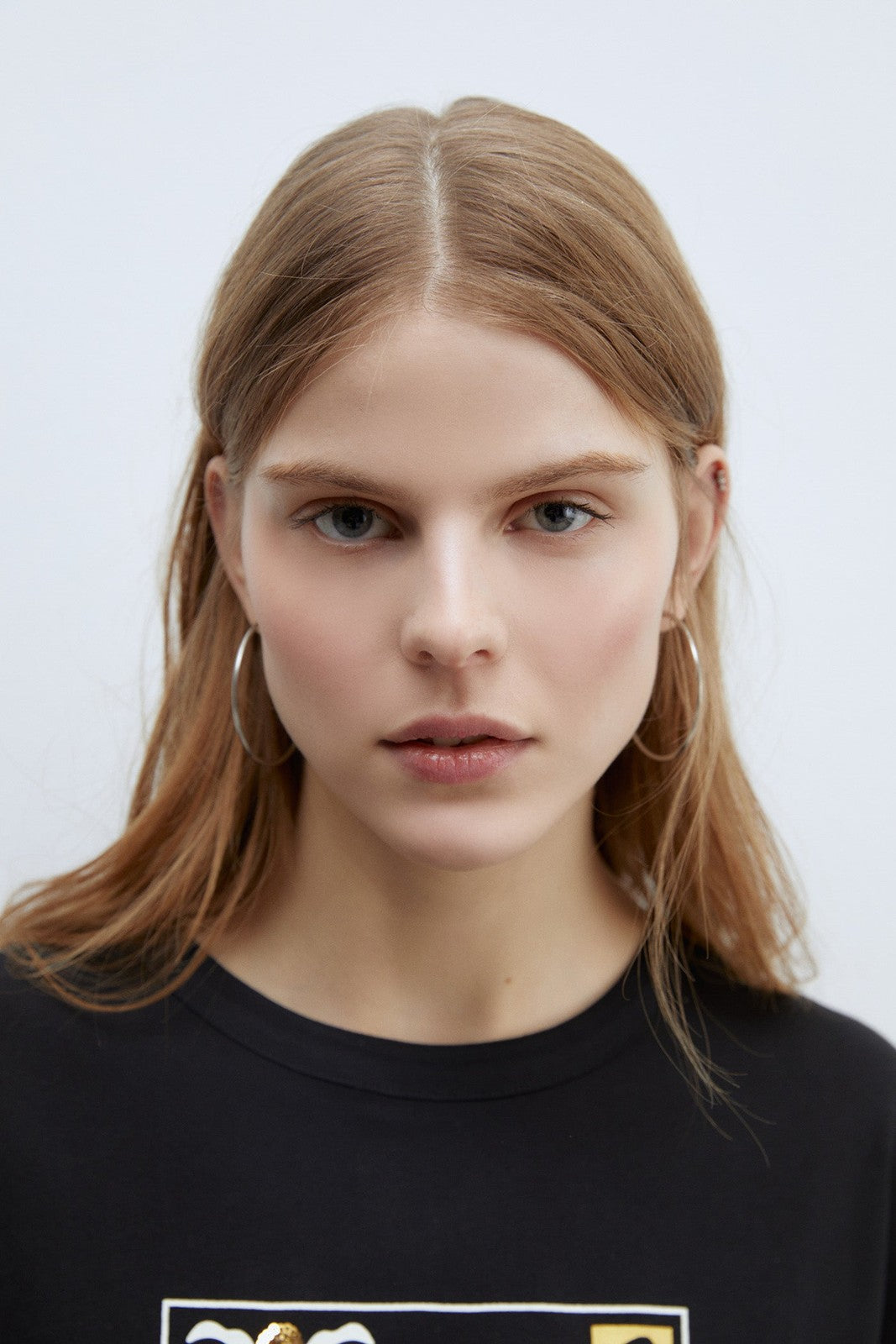 Sfera Sequins graphic print T-shirt - Black 5 Shaws Department Stores