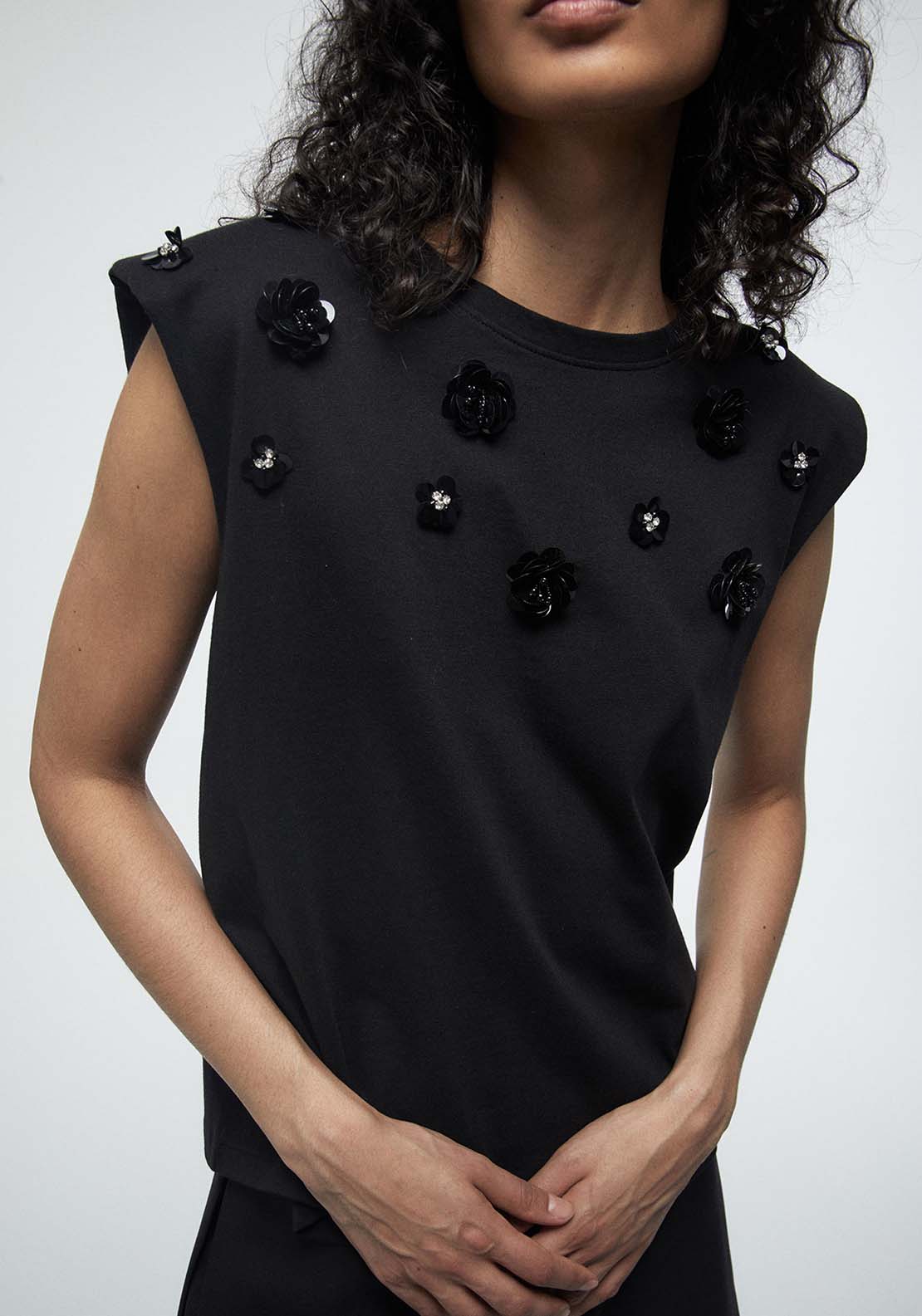 Appliqué Shoulder Pads Top - Black