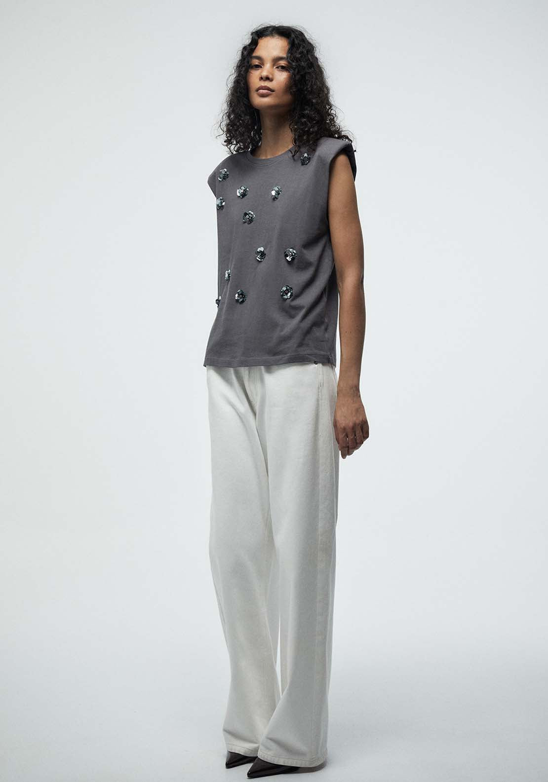 Appliqué Shoulder Pads Top - Grey