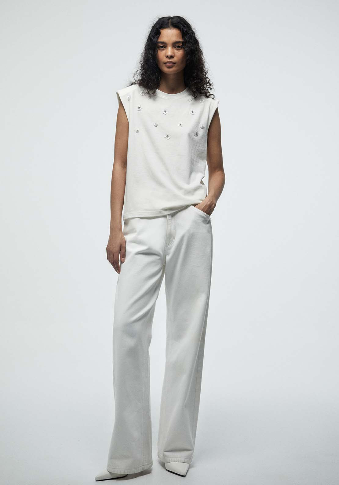 Appliqué Shoulder Pads Top - White