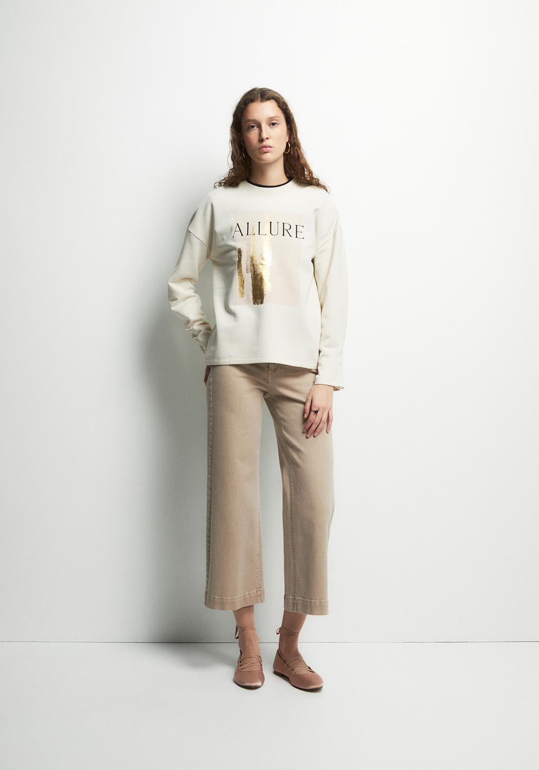 Basic Ribbed Sweatshirt - Cream