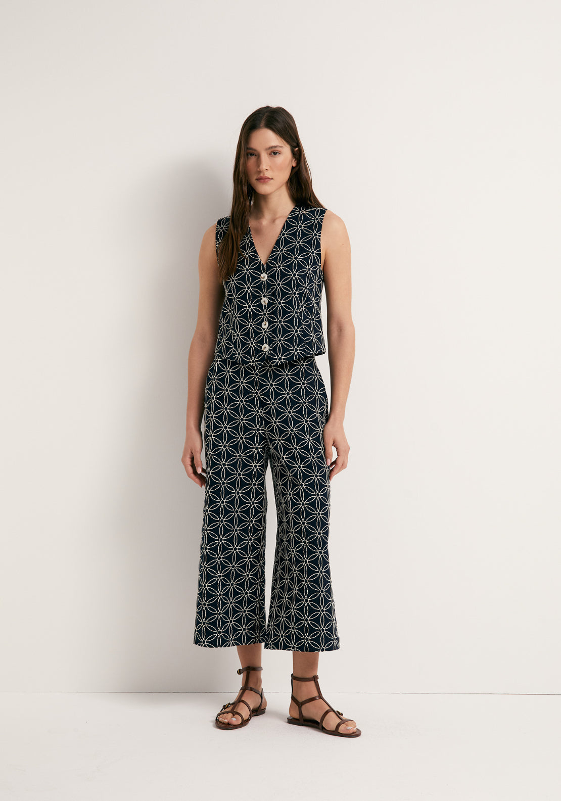 Embroidered Linen Trousers - Blue