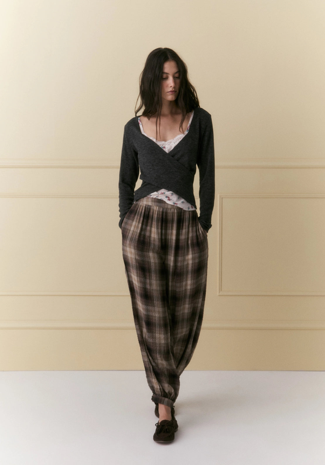 Checked Wide Leg Trousers - Beige