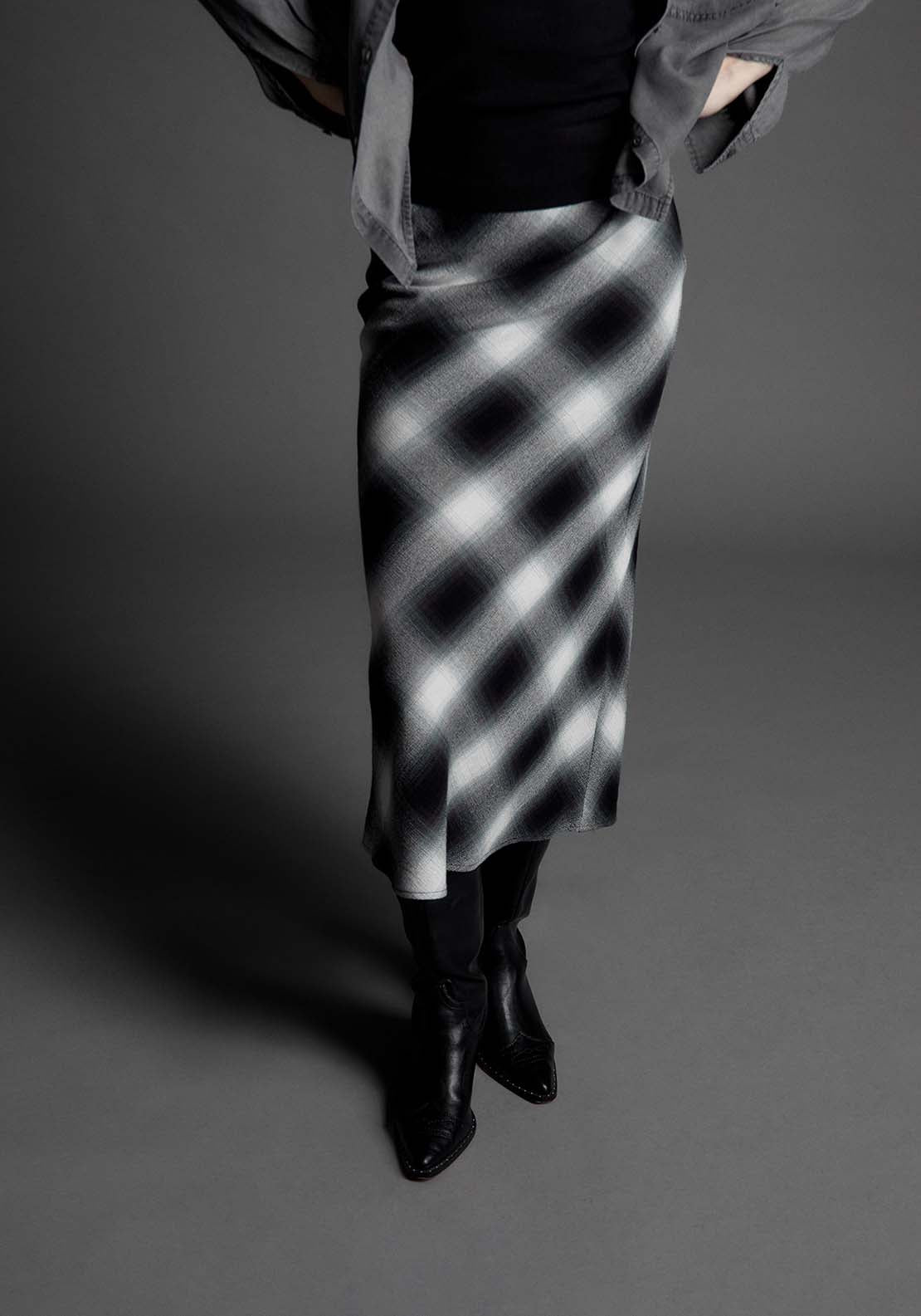 Long Check Skirt - Grey