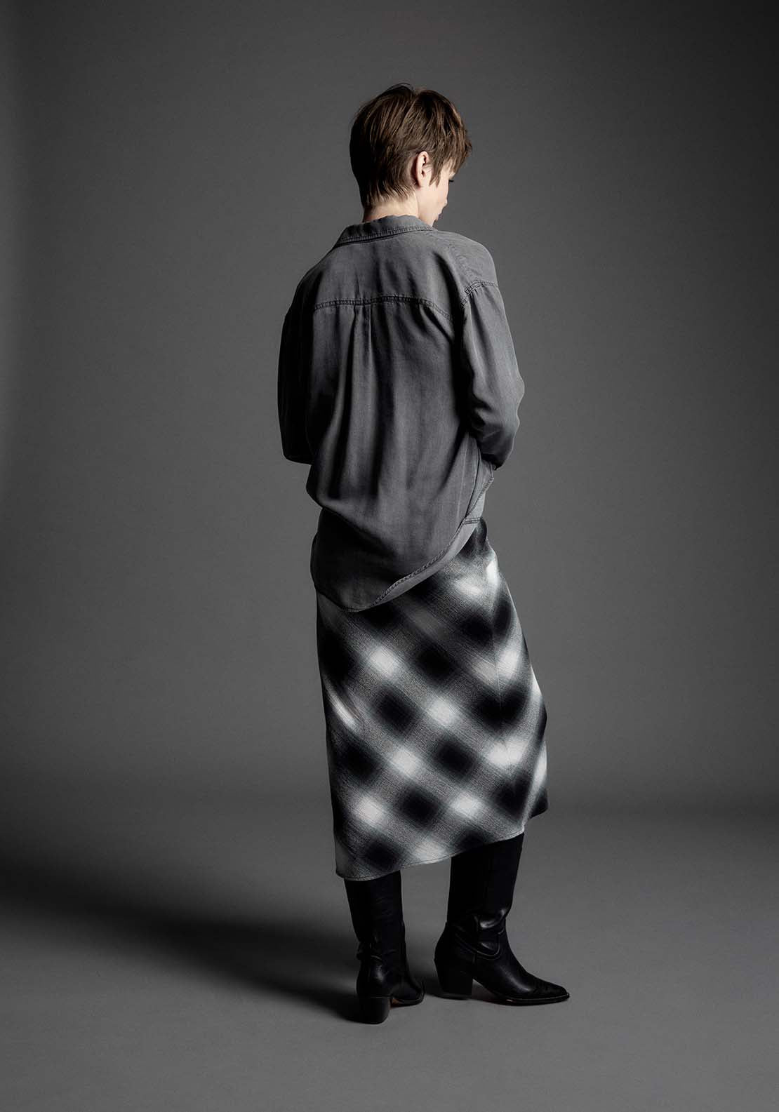 Long Check Skirt - Grey