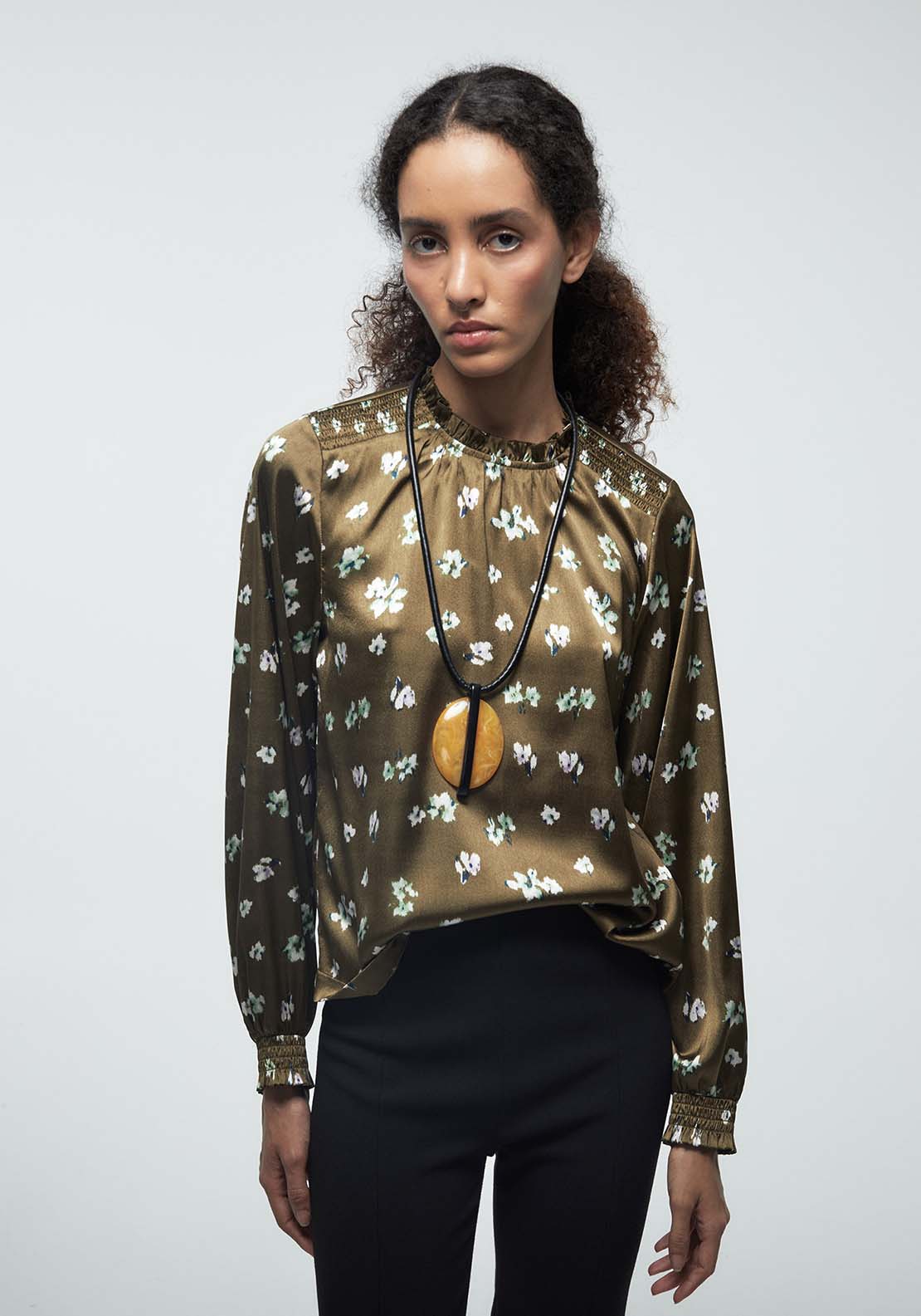 Basic Shirred Blouse - Green