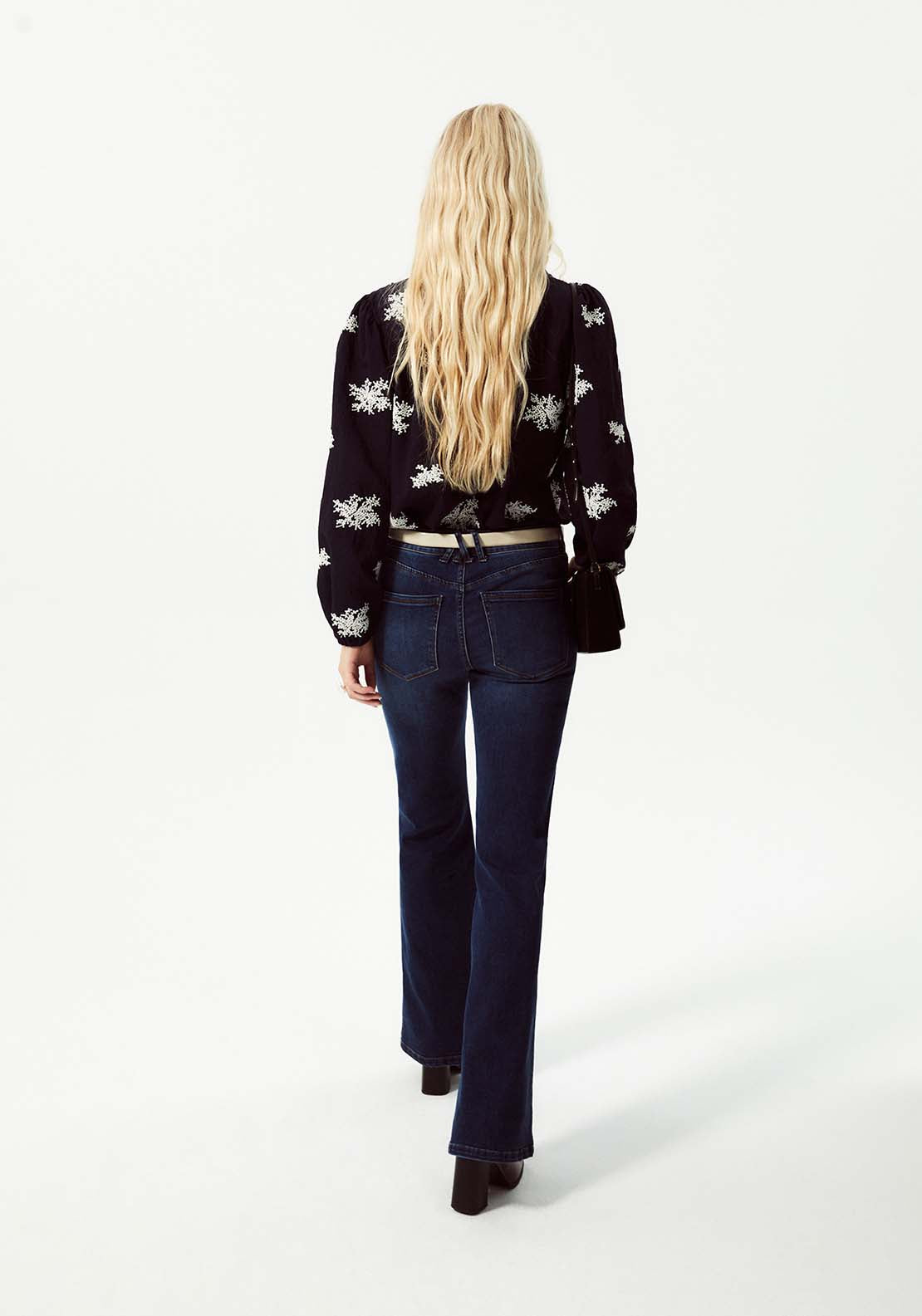 Embroidered Flowers Shirt - Blue