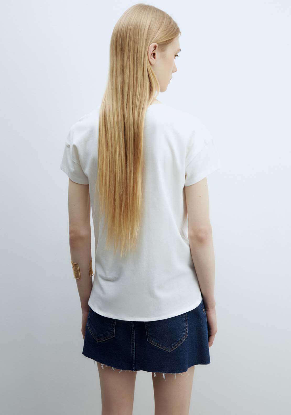 Sfera Short sleeve Sequin T-Shirt - White 3 Shaws Department Stores