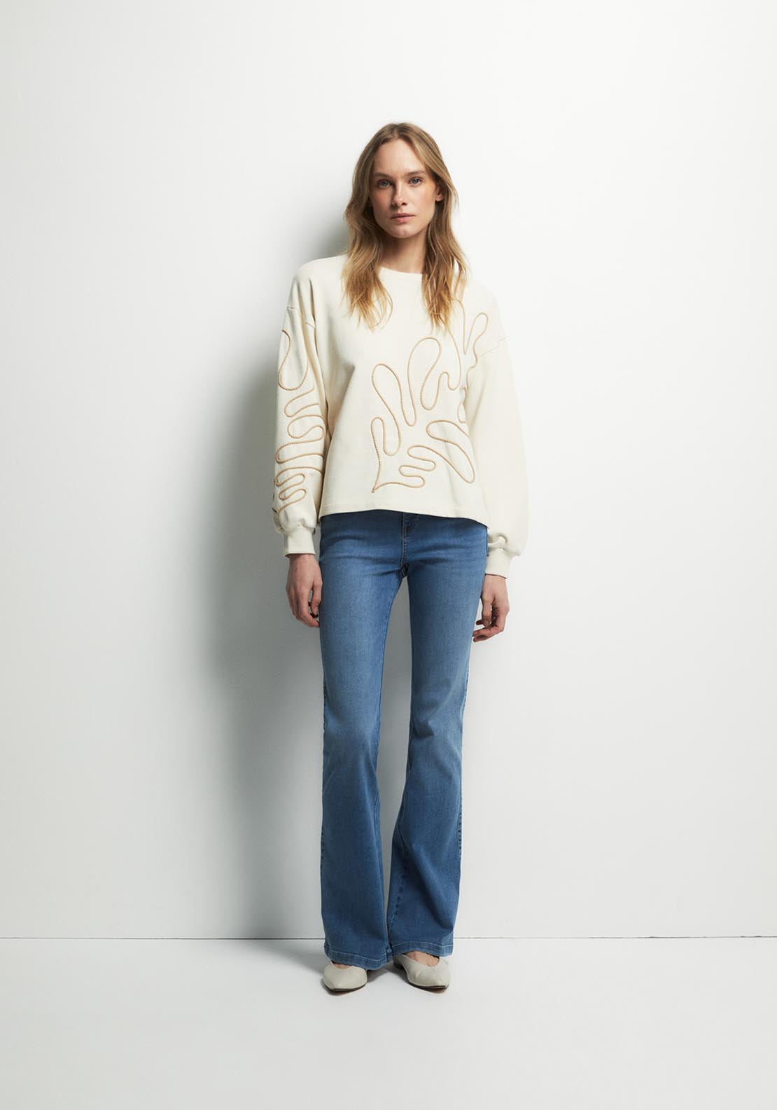 Cord Embroidery Sweatshirt - Beige