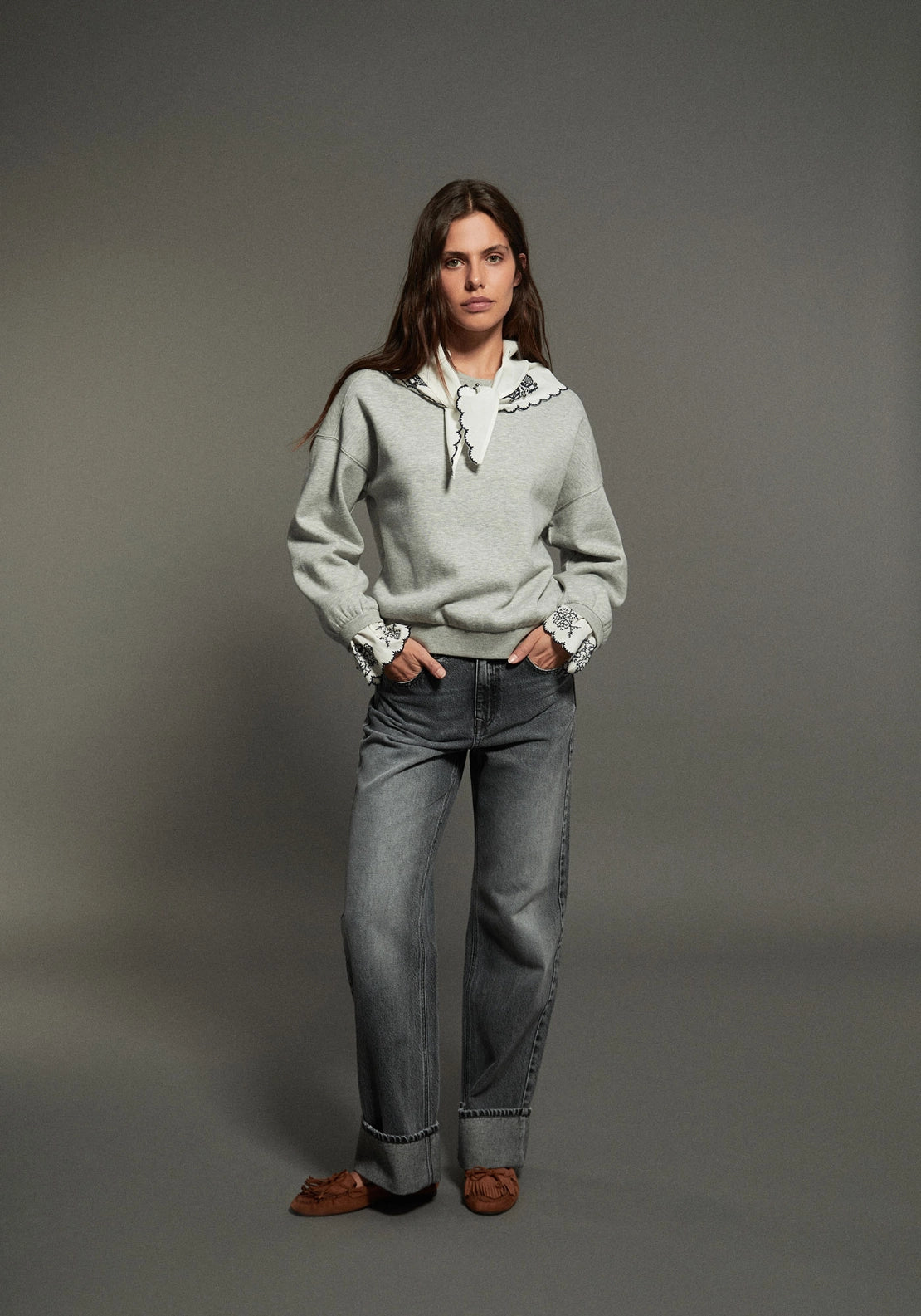 Embroidered Scarf Sweatshirt - Grey
