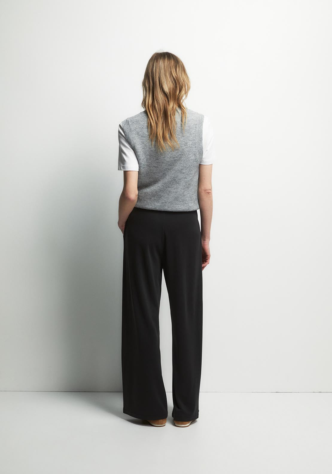 Matching Pleated Trousers - Black