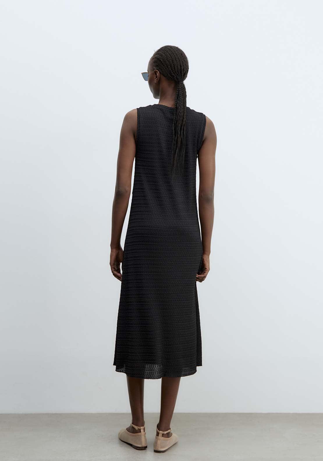 Loose Fit Textured Dress - Black