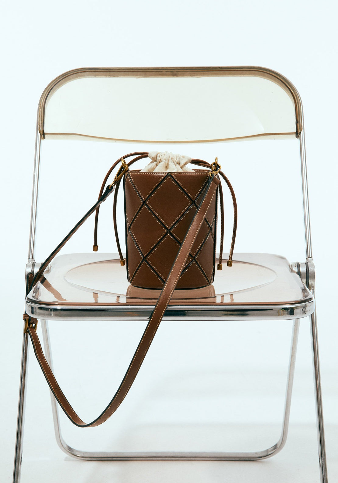 Bucket Bag With Diamond Cuts - Brown