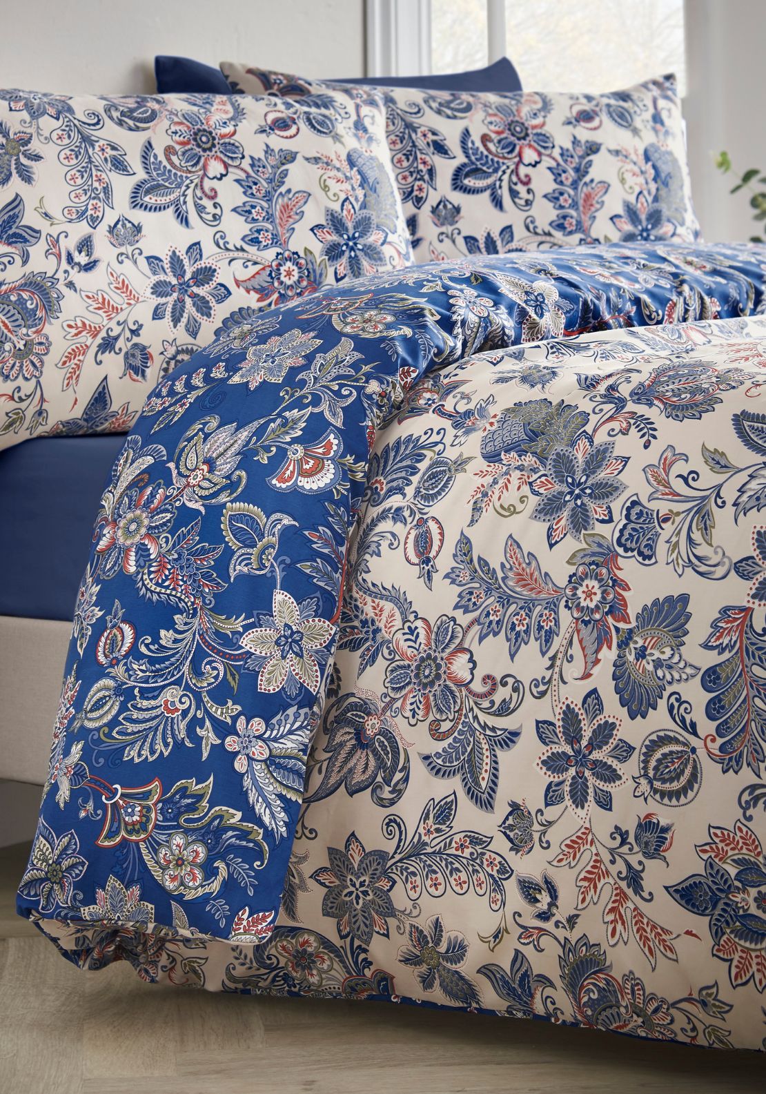 Jacobean 300 Thread Count Reversible Duvet Cover Set - Blue