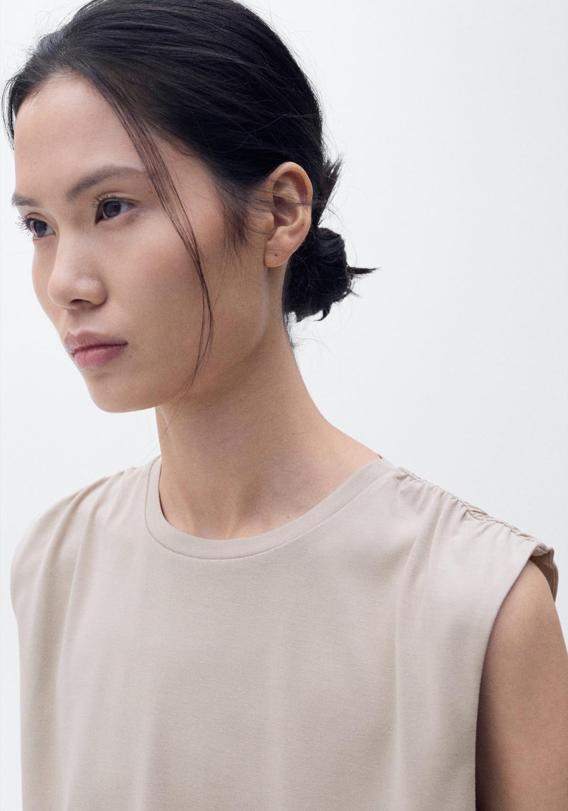Mango Flowy T-Shirt With Gathered Shoulders - Light/pastel Gray 3 Shaws Department Stores