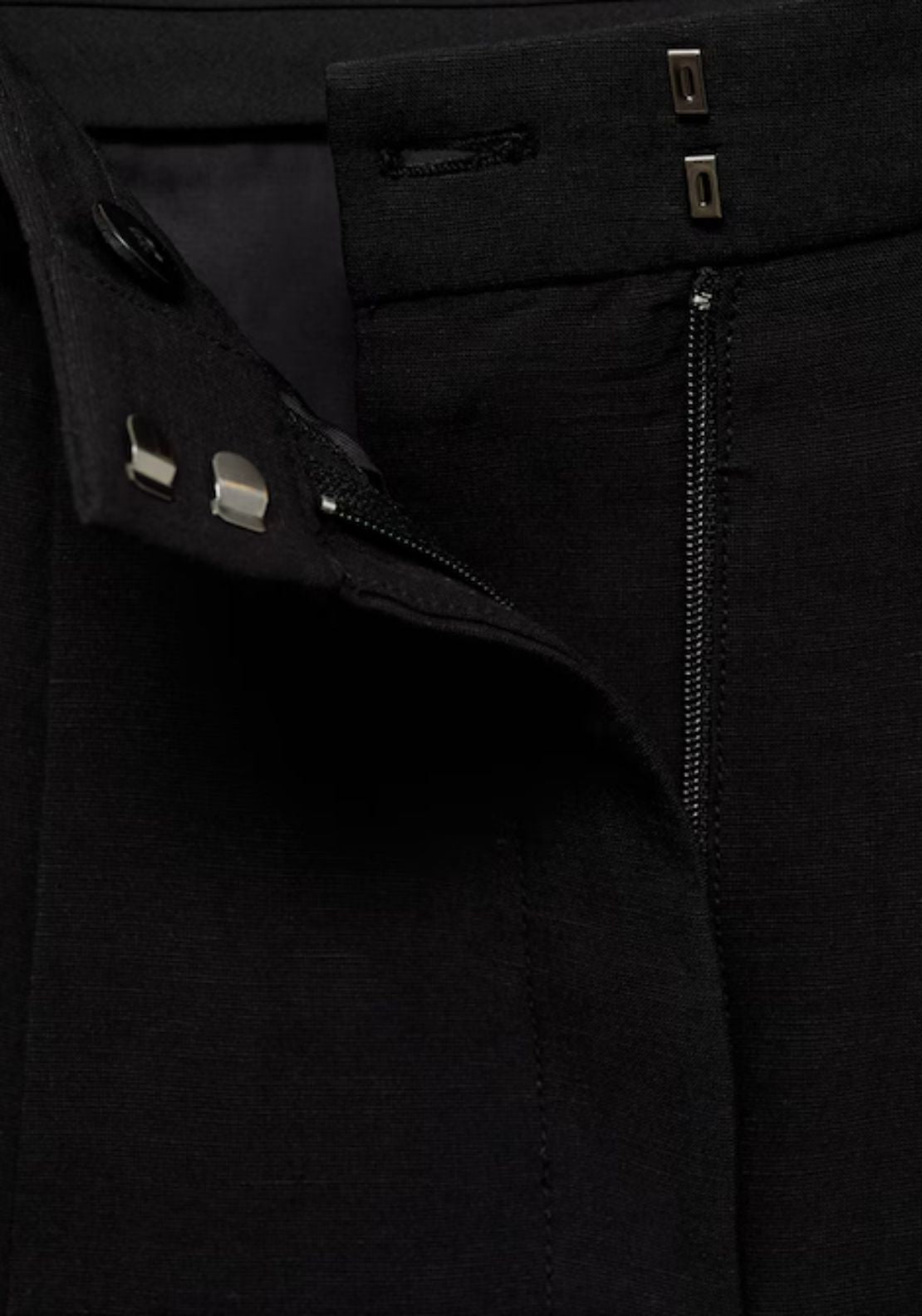 Mango Bermudas Argelia - Black 6 Shaws Department Stores