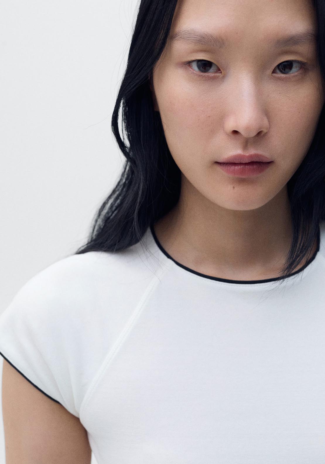Mango Short Sleeve T-Shirt With Contrasting Trim - White 3 Shaws Department Stores