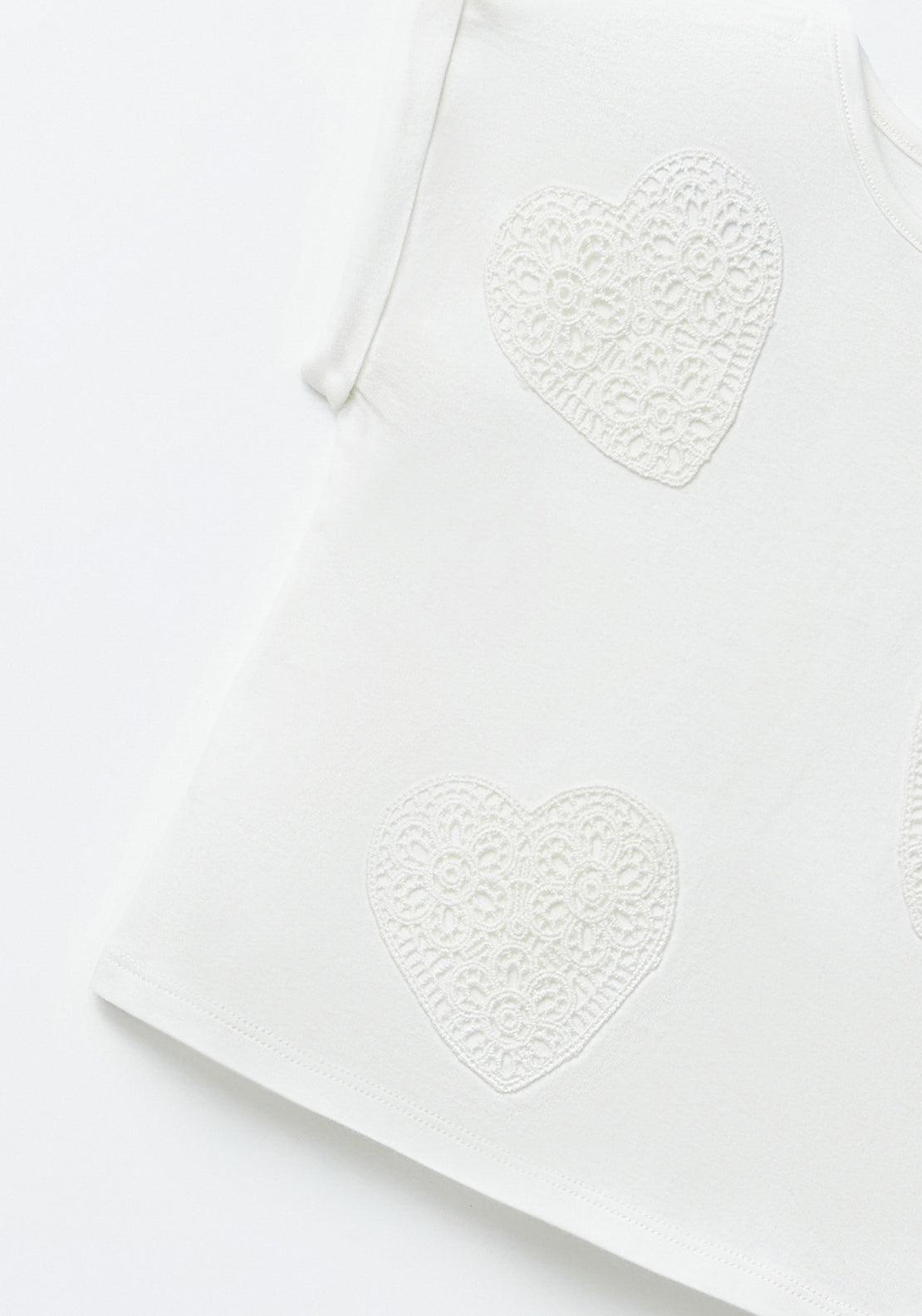 Sfera Heart-shaped patches top - White 4 Shaws Department Stores