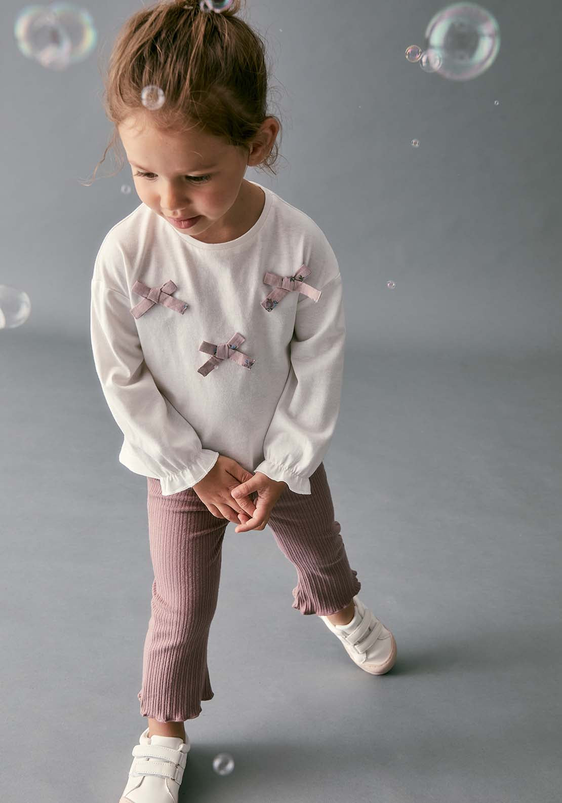 T-Shirt With Bows - White