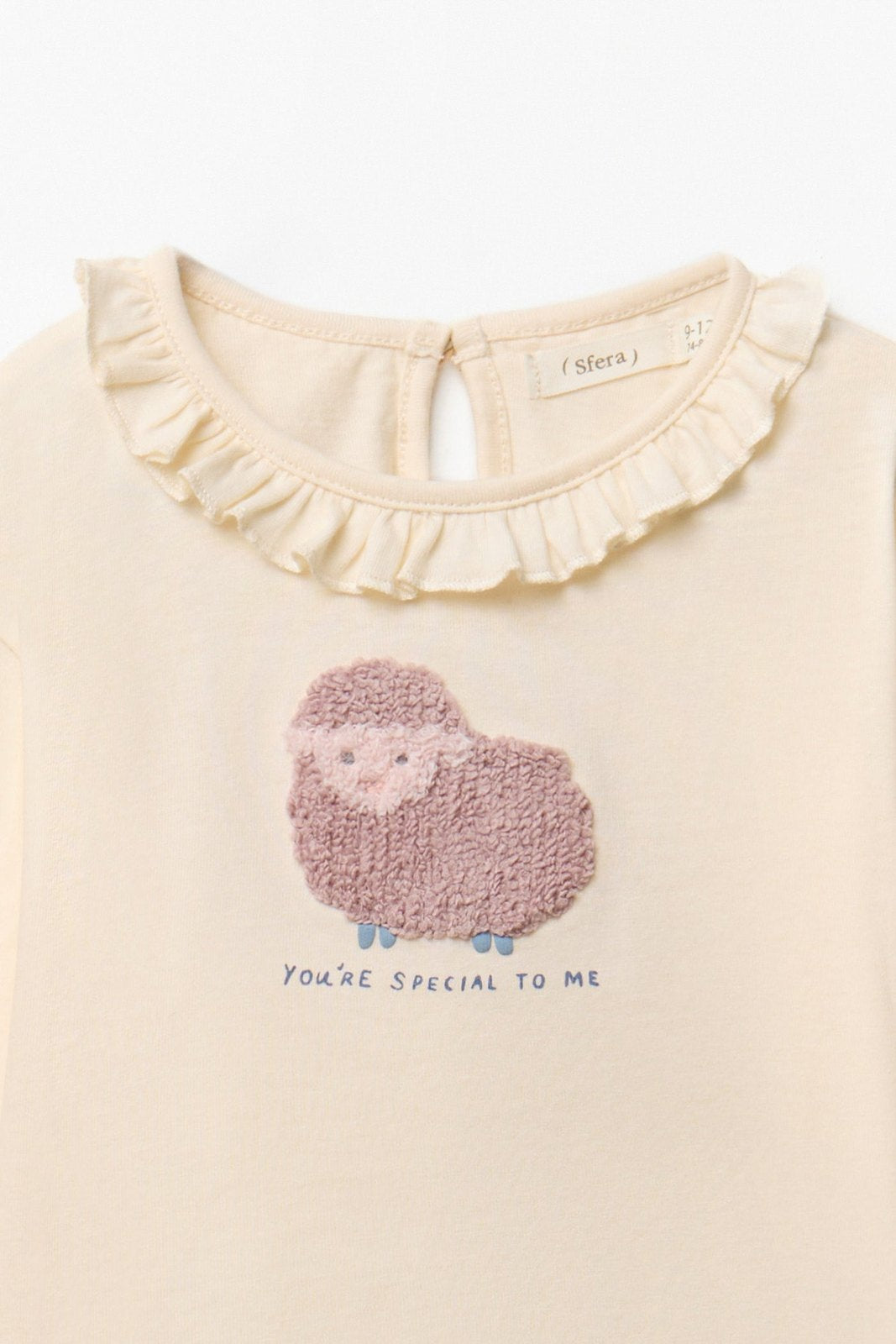 Long Sleeved T-Shirt With Sheep Design - Cream